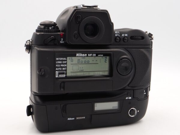 [top mint] nikon f5 body film camera 35mm slr from japan #p34