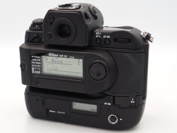[top mint] nikon f5 body film camera 35mm slr from japan #p34