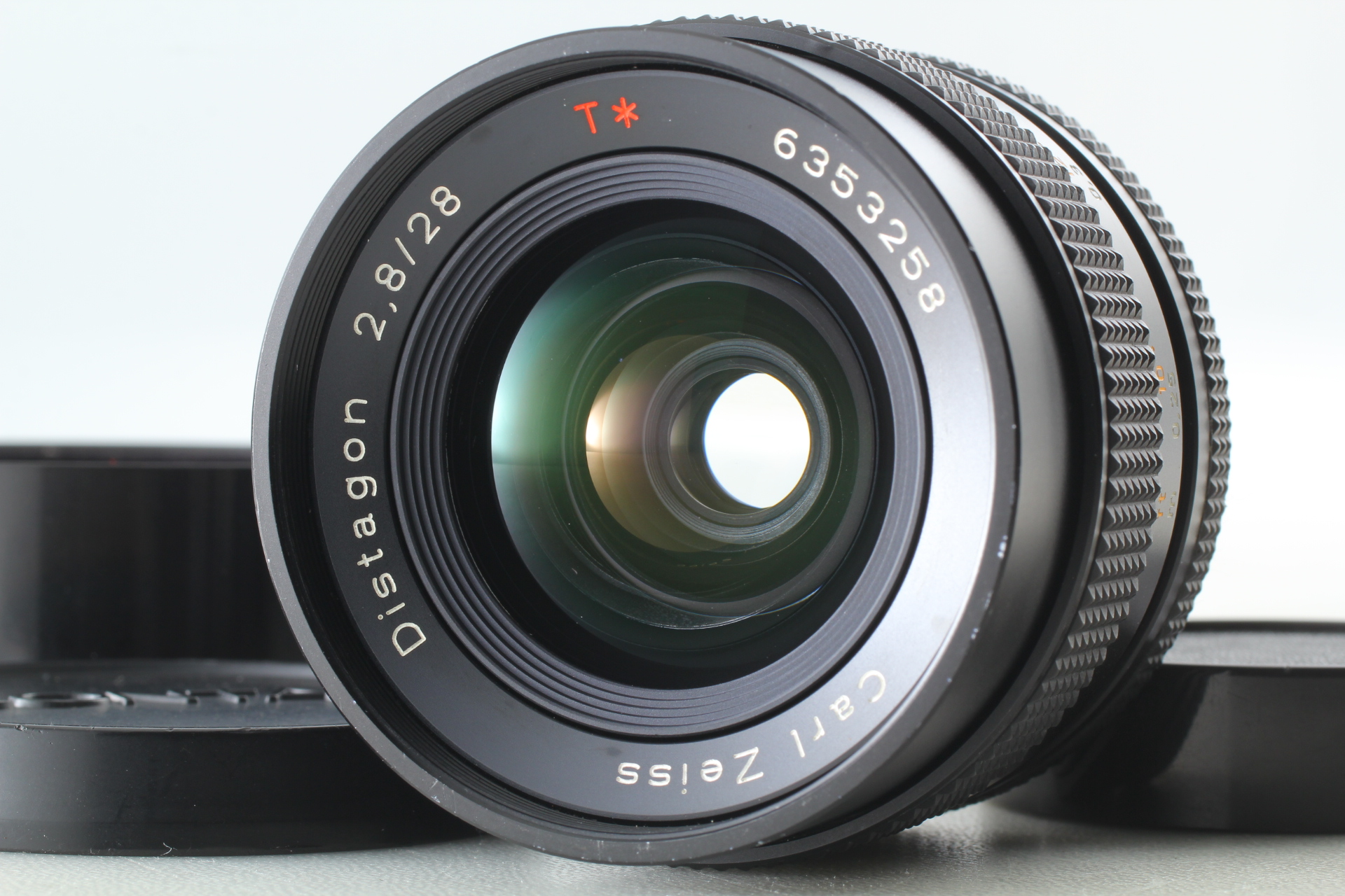 [N MINT w/ Hood] Contax Carl Zeiss Distagon 28mm f/2.8 AEJ Lens C/Y From JAPAN - 1