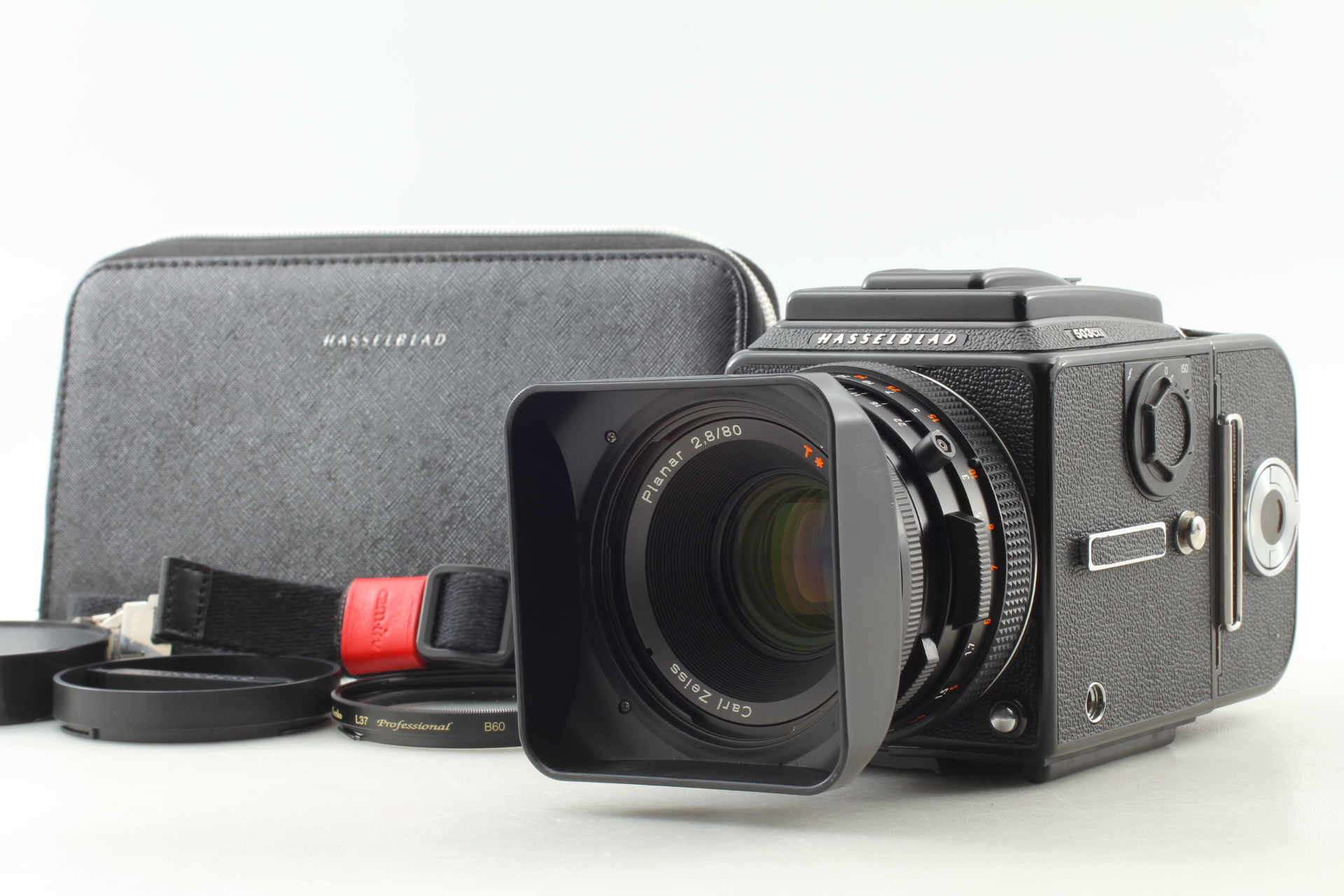 Hasselblad 503CXi with Carl Zeiss Planar 80mm f/2.8